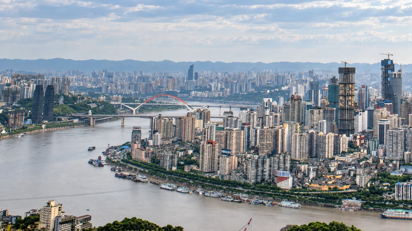 An archival daytime view of the Yuzhong peninsula from Nanshan